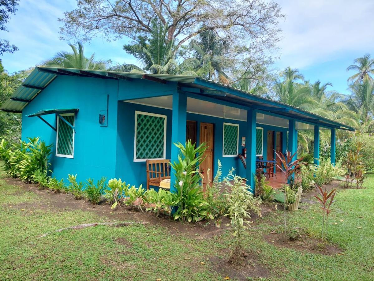 All Rankins Eco-Lodge Tortuguero Exterior foto